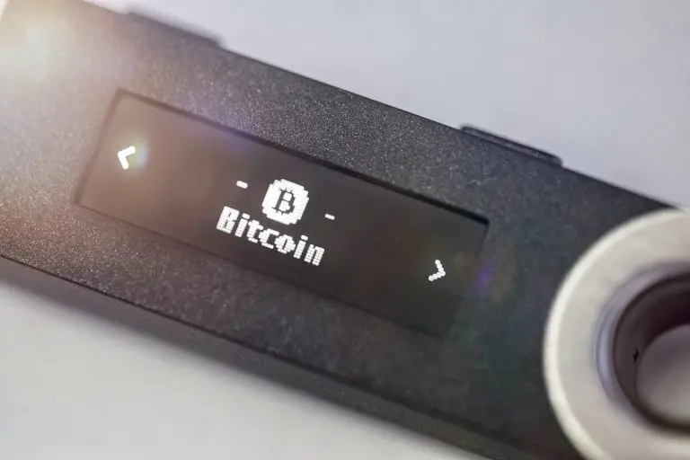 Cryptocurrency - Hardware Wallet - Bitcoin